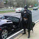 Полицейские задержали Бэтмена на суперкаре