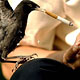 Птицы используют сигаретные окурки в качестве химического оружия