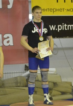 Максим Никитин стал абсолютным чемпионом страны среди юношей